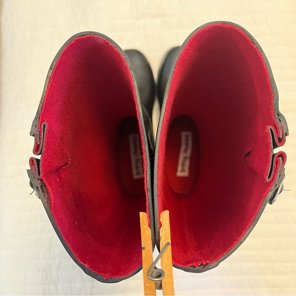 Dirty Laundry Roadhouse Rubber Rain Boots - Picture 2 of 7